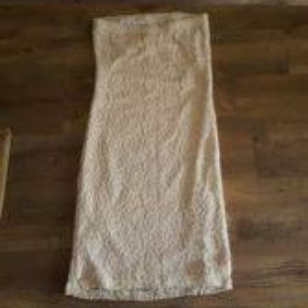 NWT Basic Universal Embroidered Short Dress SZ M